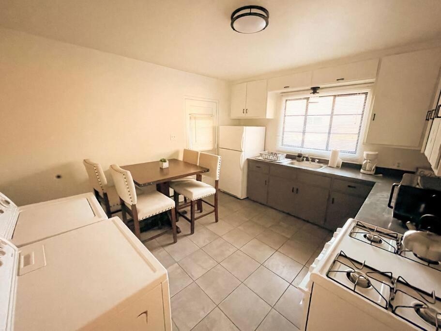 Vila Pet Friendly! Private Casita In Nob Hill Albuquerque Exteriér fotografie